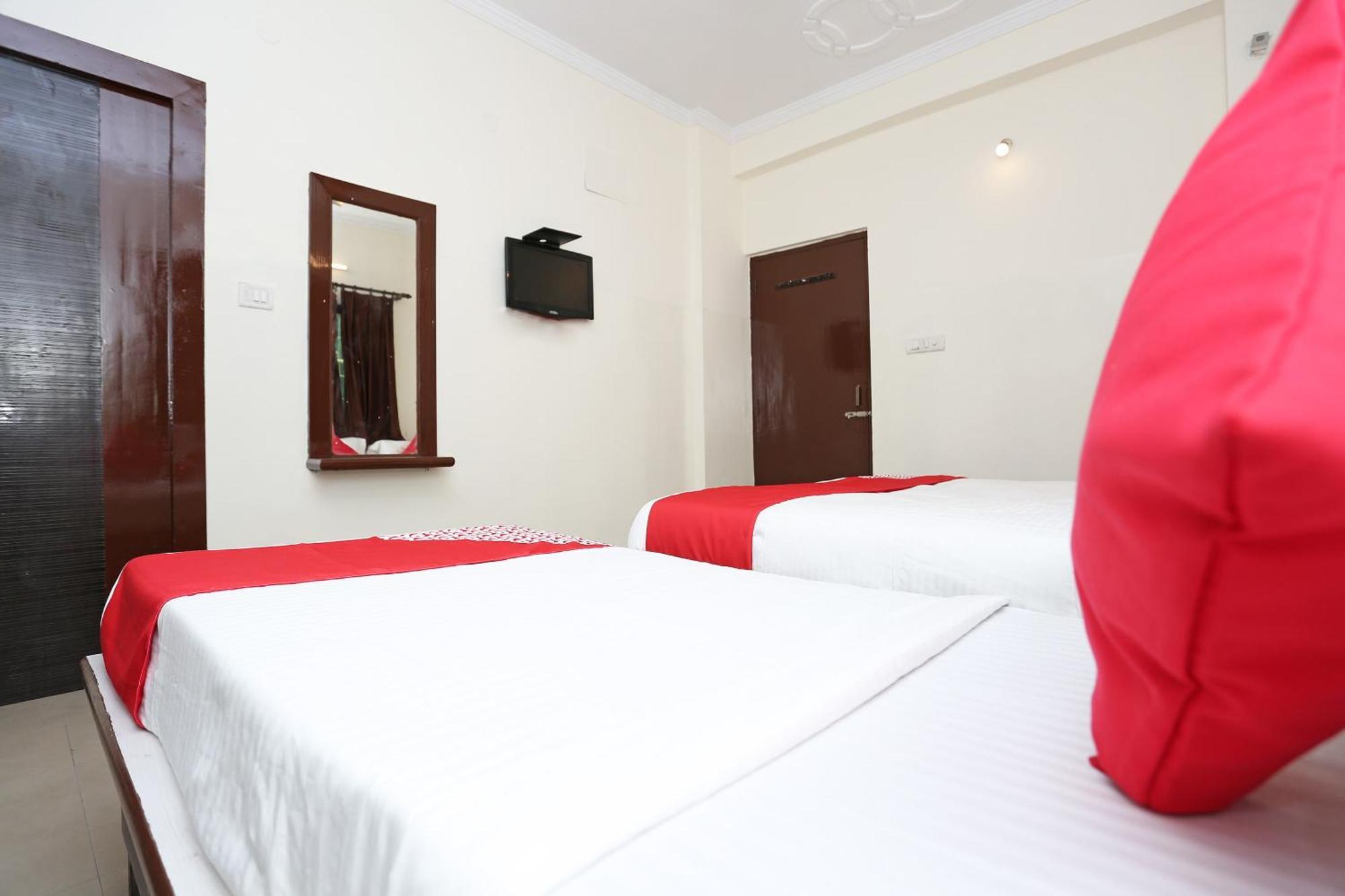 โอโย 11623 โฮเต็ล ศิวะ พาเลซ Hotel หริทวาร ภายนอก รูปภาพ