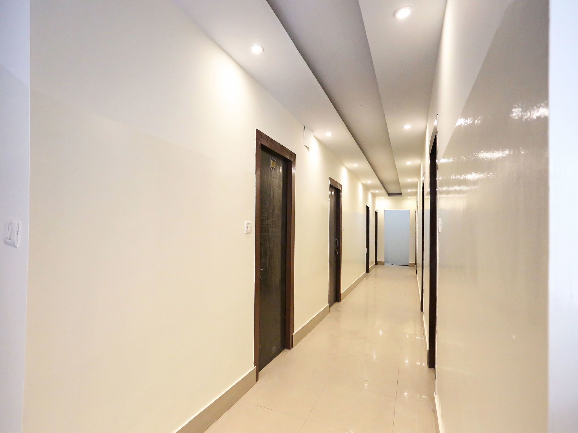 โอโย 11623 โฮเต็ล ศิวะ พาเลซ Hotel หริทวาร ภายนอก รูปภาพ