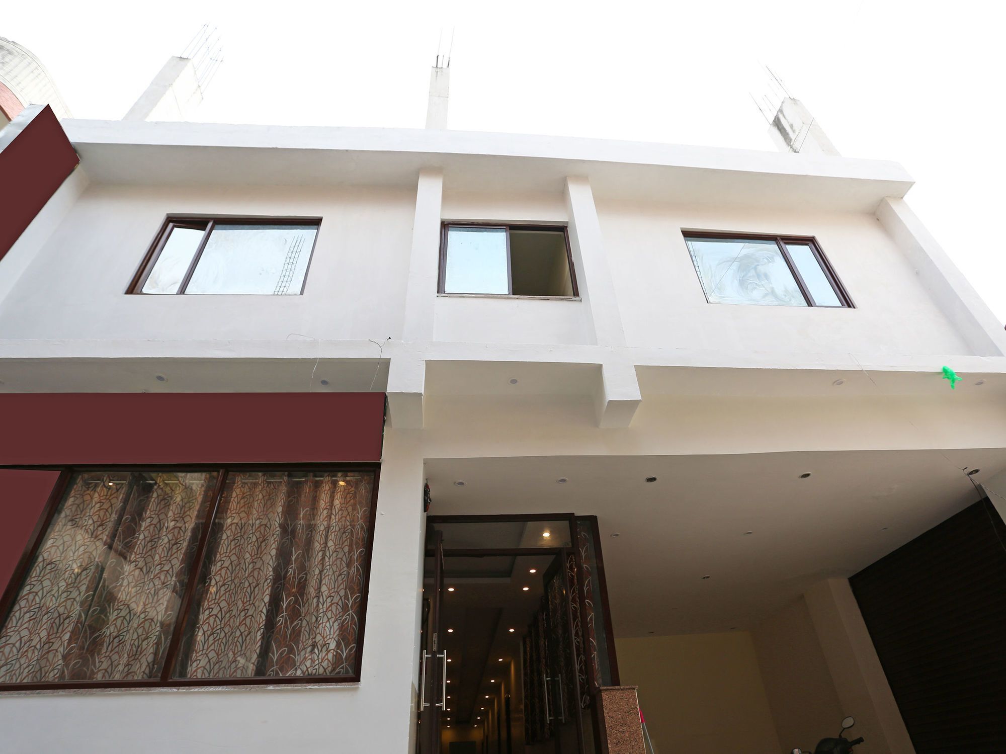 โอโย 11623 โฮเต็ล ศิวะ พาเลซ Hotel หริทวาร ภายนอก รูปภาพ